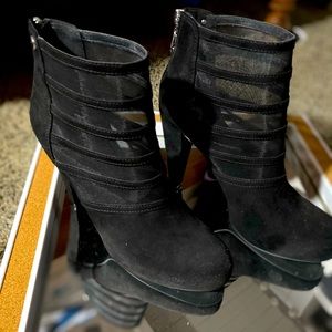 Guess Black Boot Heels